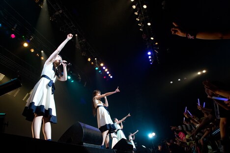 Dorothy Little Happy「premium Live 2014 at Zepp DiverCity TOKYO」の様子。