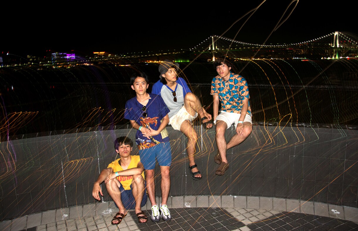 Yogee New Waves＆踊ってばかりの国、地上38階で夕暮れライブ