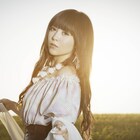 黒崎真音「リスアニ!LIVE」で新曲&5周年ライブを一挙発表