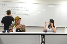 「サイプレス上野と中江友梨の青春日記」企画会議の様子。左からサイプレス上野、中江友梨。