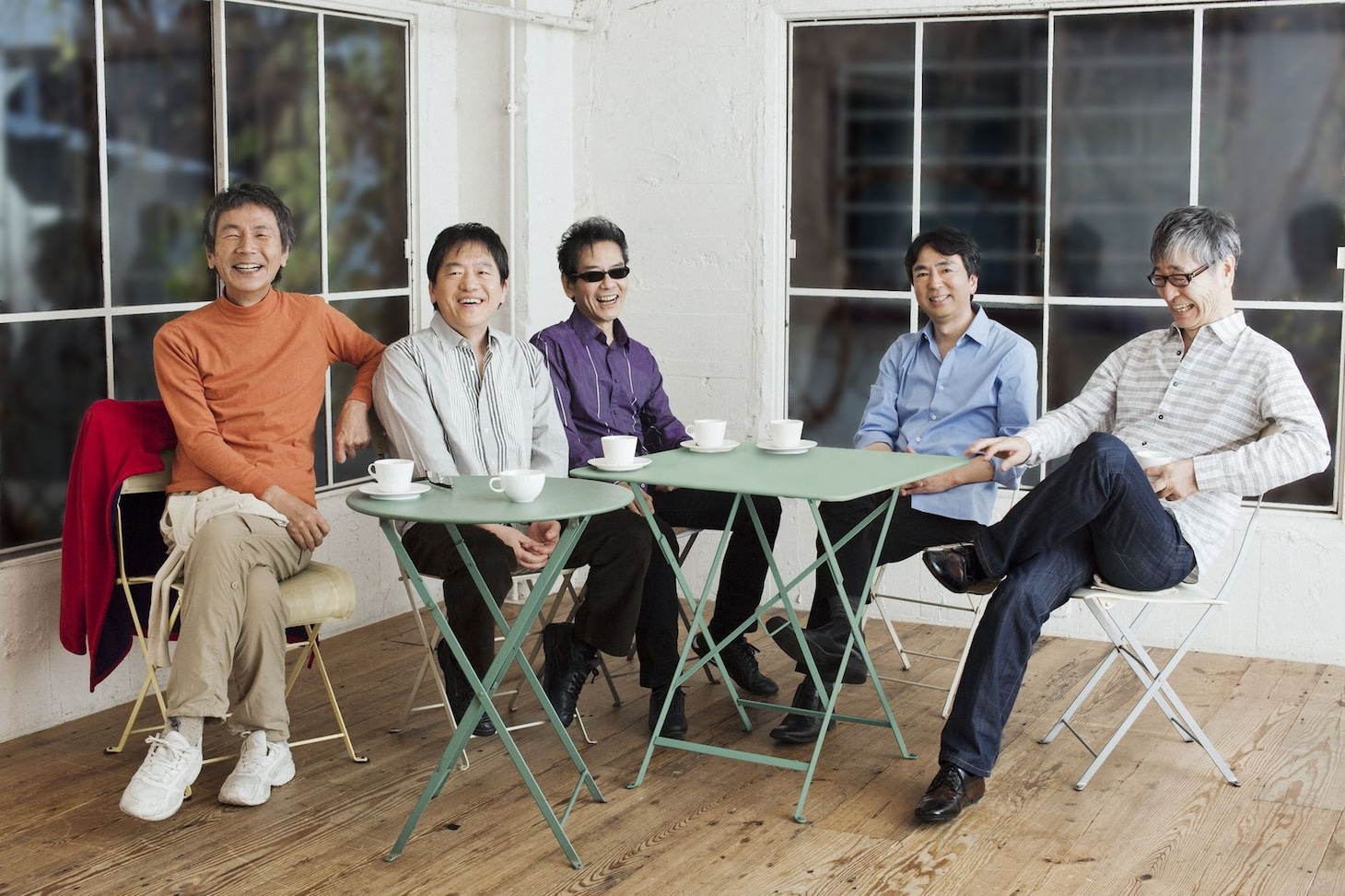 TULIP。左から安部俊幸、姫野達也、上田雅利、宮城伸一郎、財津和夫。