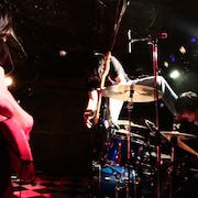 ゆれる、引っ越し報告ワンマンライブ熱演