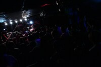 ゆれる「ユレルミューティレーション」東京・下北沢SHELTER公演の様子。