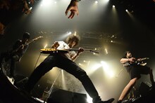 9mm Parabellum Bullet。写真は9月8日に東京・TSUTAYA O-EASTで実施された「カオスの百年 Vol.10」2日目の様子。 （撮影：橋本塁[SOUND SHOOTER]）