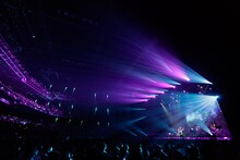 amazarashi「あまざらし プレミアムライブ 千分の一夜物語『スターライト』」の様子。