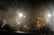 andymori（写真は「SPACE SHOWER SWEET LOVE SHOWER 2014」の様子）