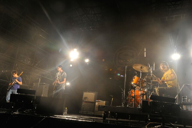 andymori（写真は「SPACE SHOWER SWEET LOVE SHOWER 2014」の様子）