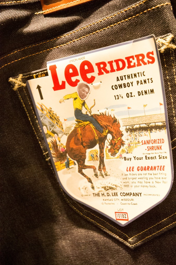 奥田民生×Leeソロ20周年モデルジーンズのポケットに付けられたタグ。