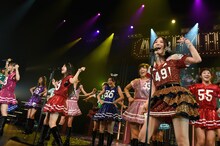 「AKB48全国ツアー2014『あなたがいてくれるから～残り27都道府県で会いましょう～』」京都・宇治市文化センターの様子。（c）AKS