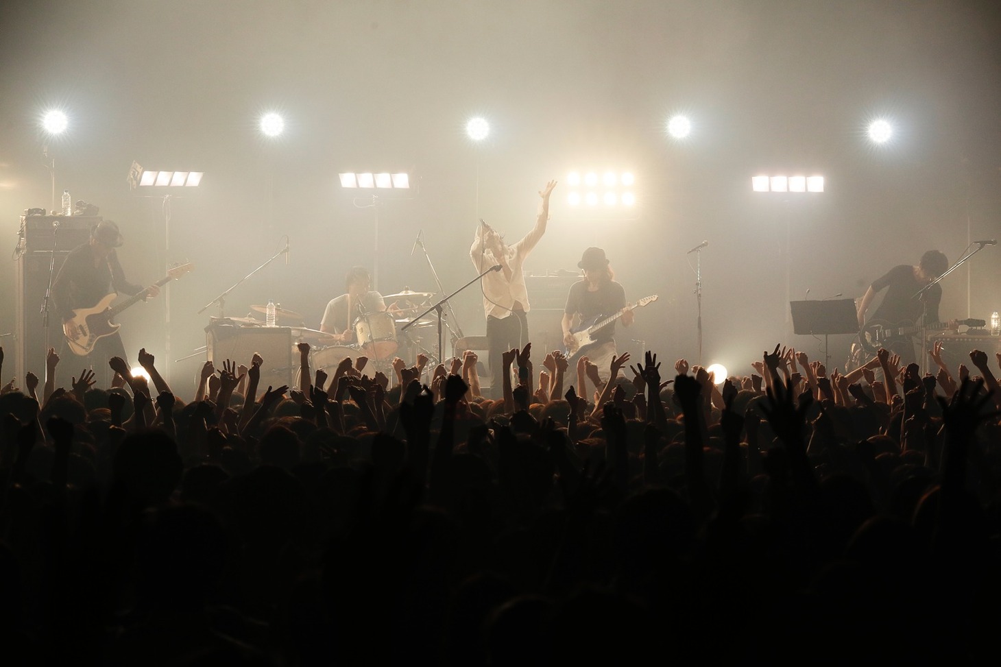 本日9月12日に行われた「CONCERT TOUR 2014」東京・Zepp DiverCity TOKYO公演の様子。