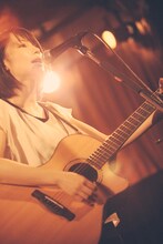 新山詩織（撮影：西槇太一）