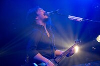 安野勇太（G, Vo）