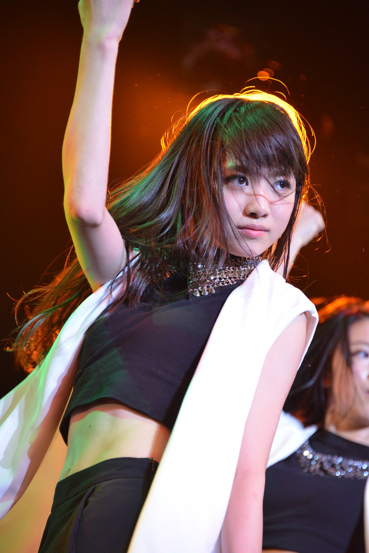 新井ひとみ