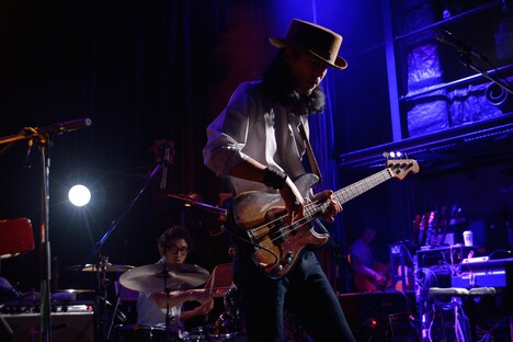 Curly Giraffe「Fancy」リリースライブの様子。(撮影:前原猛)