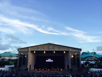 「AEON presents 25th Anniversary DREAMS COME TRUE CONCERT TOUR 2014～ドリカムの夕べ IN 沖縄～」の様子。