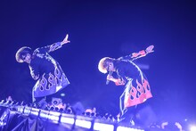 左から早乙女光（Dance & Scream）、綾小路翔（Dragon Voice）。（撮影：釘野孝宏）