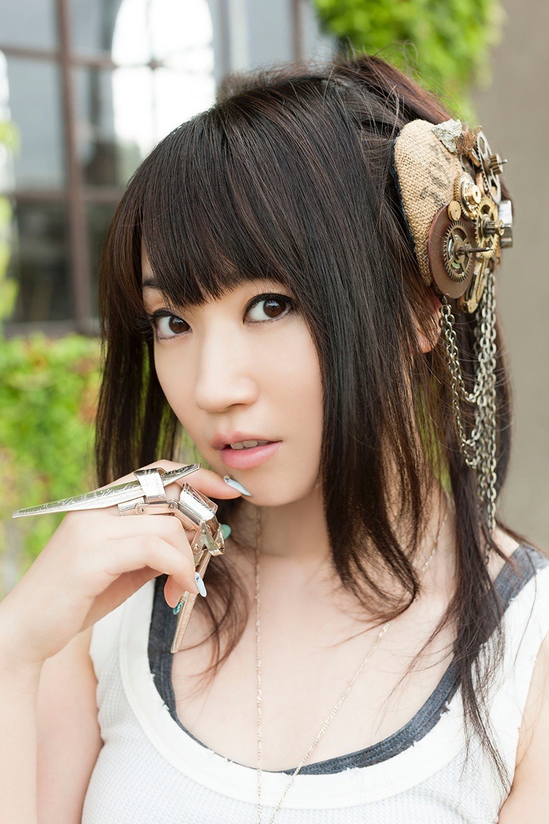 水樹奈々