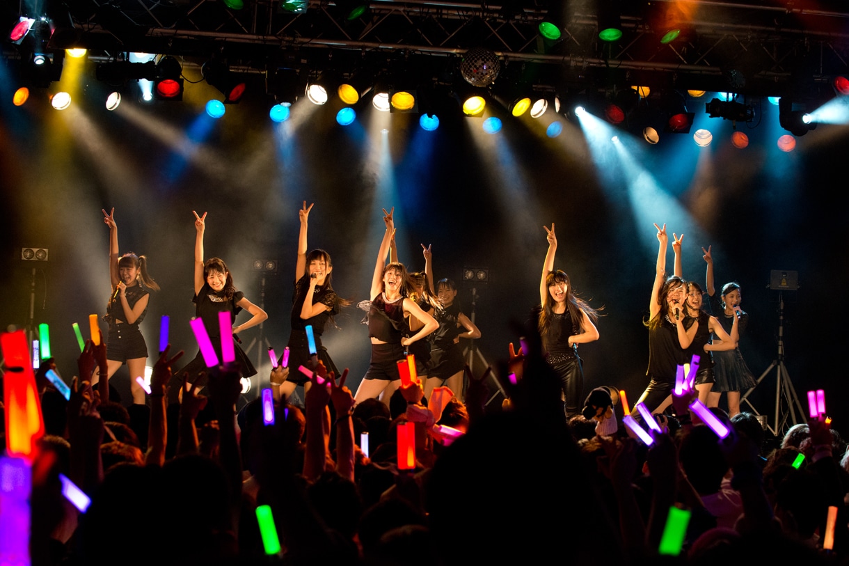 「GEM Live Mixture2014 初ワンマン!! ～夢に輝け！Go for it★～」第1部の様子。