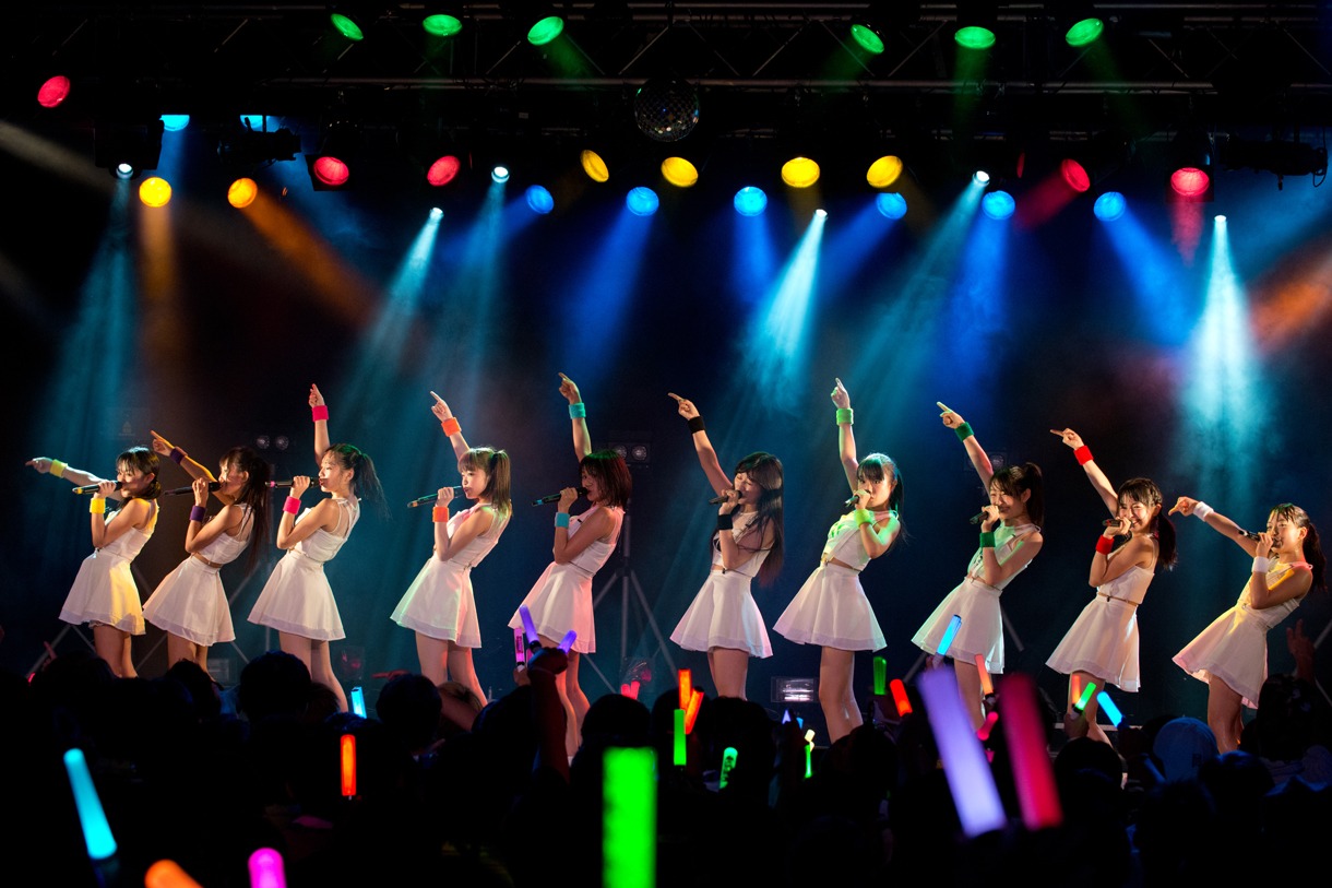 「GEM Live Mixture2014 初ワンマン!! ～夢に輝け！Go for it★～」第2部の様子。