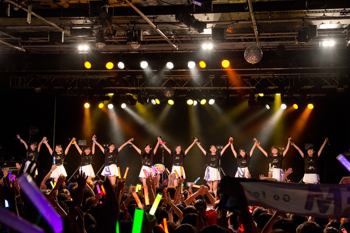 「GEM Live Mixture2014 初ワンマン!! ～夢に輝け！Go for it★～」第2部の様子。
