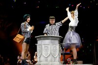 兒玉遥と高城亜樹による対戦の様子。 (c)AKS