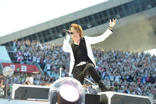 今週の人気画像3位は「愛してるぜ！GLAY、東北に捧げた約束のEXPO」より、TERU（Vo）。