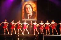 オープニングの様子。