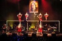 オープニングの様子。