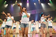 「控えめI love you ! 」を披露するHKT48。(c)AKS