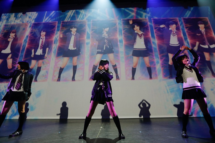 HKT48「HKT48全国ツアー～全国統一終わっとらんけん～」石川・本多の森ホール公演の様子。(c)AKS