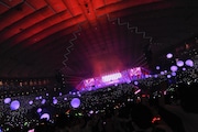 BUMP OF CHICKEN「BUMP OF CHICKEN TOUR『WILLPOLIS 2014』FINAL」東京ドーム公演の様子。(c)古溪一道
