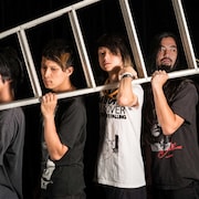 アルカラの対バンツアーにモーモー、バイザ、つしまみれら