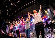 「植田真梨恵LIVE TOUR 2014 UTAUTAU vol.1」の様子。