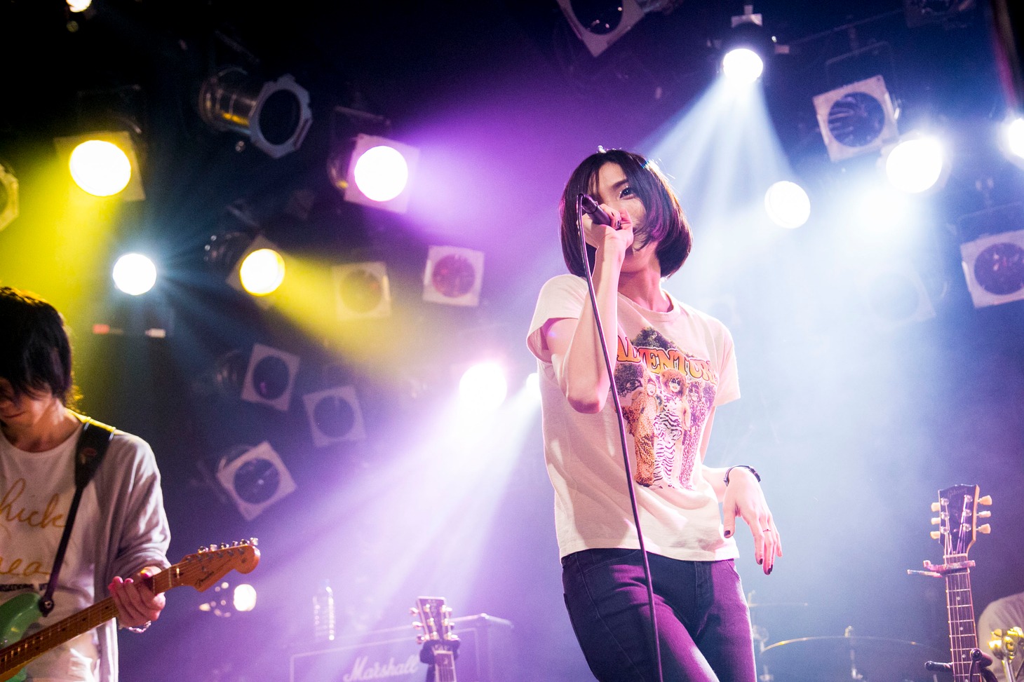 「植田真梨恵LIVE TOUR 2014 UTAUTAU vol.1」の様子。