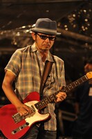 奥田民生（O.P.KING）（撮影：三浦憲治＆TEAM LIGHTSOME）