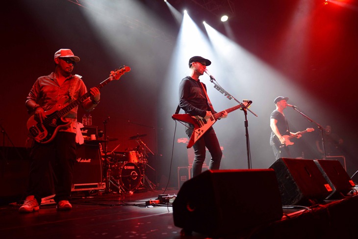 MONKEY MAJIK「MONKEY MAJIK LIVE IN TAIWAN 2014」台湾・台北 ATT SHOWBOX公演の様子。