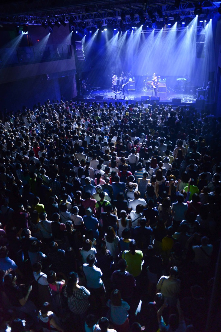 MONKEY MAJIK「MONKEY MAJIK LIVE IN TAIWAN 2014」台湾・台北 ATT SHOWBOX公演の様子。