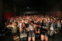 Little Glee Monster「サポーター感謝祭」の様子。