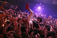 ヤマサキセイヤ（Vo, G / キュウソネコカミ）（撮影：後藤壮太郎）