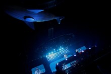 ゆず「YUZU ARENA TOUR 2014 新世界 追加公演」神奈川・横浜アリーナ公演の様子。