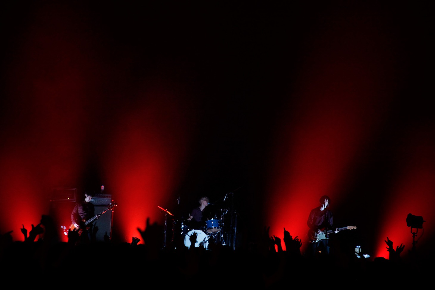syrup16g「syrup16g Hurt リリース記念ツアー『再発』」なんばHatch公演の様子。（Photo by Yuki Kawamoto）