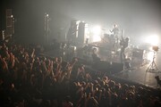 syrup16g「syrup16g Hurt リリース記念ツアー『再発』」なんばHatch公演の様子。（Photo by Yuki Kawamoto）