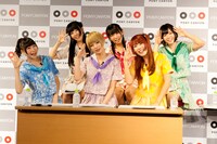 第2部「劇場版 gdgd妖精s でんぱ組.incのgdgdニコ生」の様子。