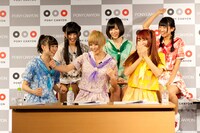 第2部「劇場版 gdgd妖精s でんぱ組.incのgdgdニコ生」の様子。