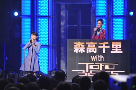 左から森高千里、tofubeats。(c)日本テレビ