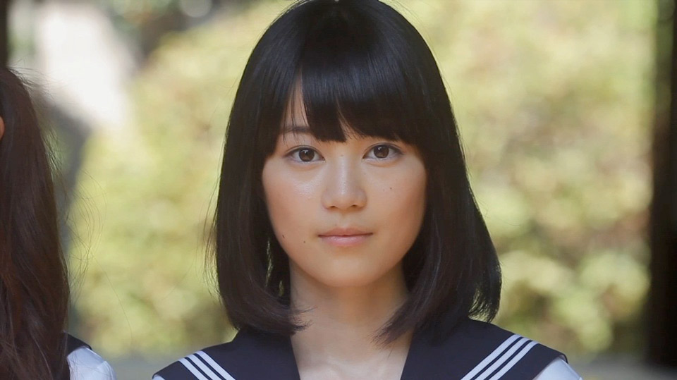 生田絵梨花 個人PVのワンシーン。