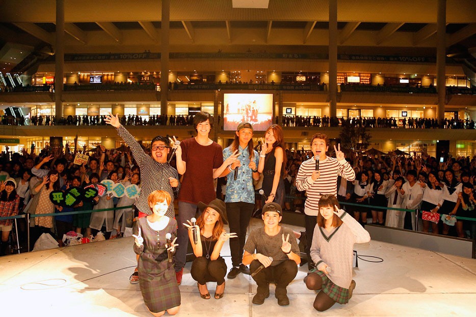「TERRACE HOUSE TUNES" PREMIUM FAN MEETING」の様子。