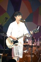 吉田結威（G, Vo）