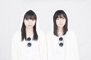 Escalator or Elevator。左からちーぼう、朝倉みずほ。(c)津田ひろき(ツダ商会)