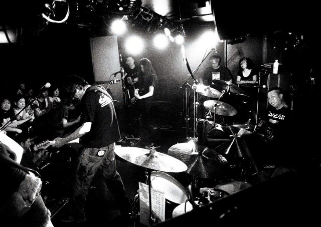 5月25日に東京・新代田FEVERで行われた「TASTE presents LIVE AKTION “WHO KILLED...?”」の様子。